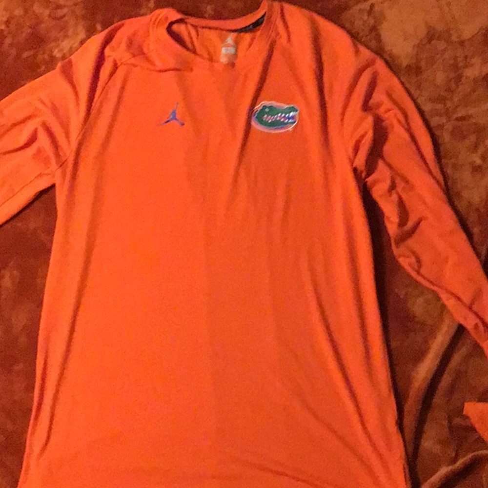 Jordon Florida Gators Orange long-Sleeve. Size XL